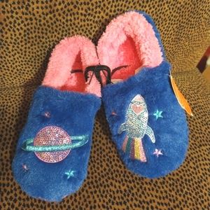 Wonder Nation- NWT Girls Blue and Pink Space Slippers- Size 13/1